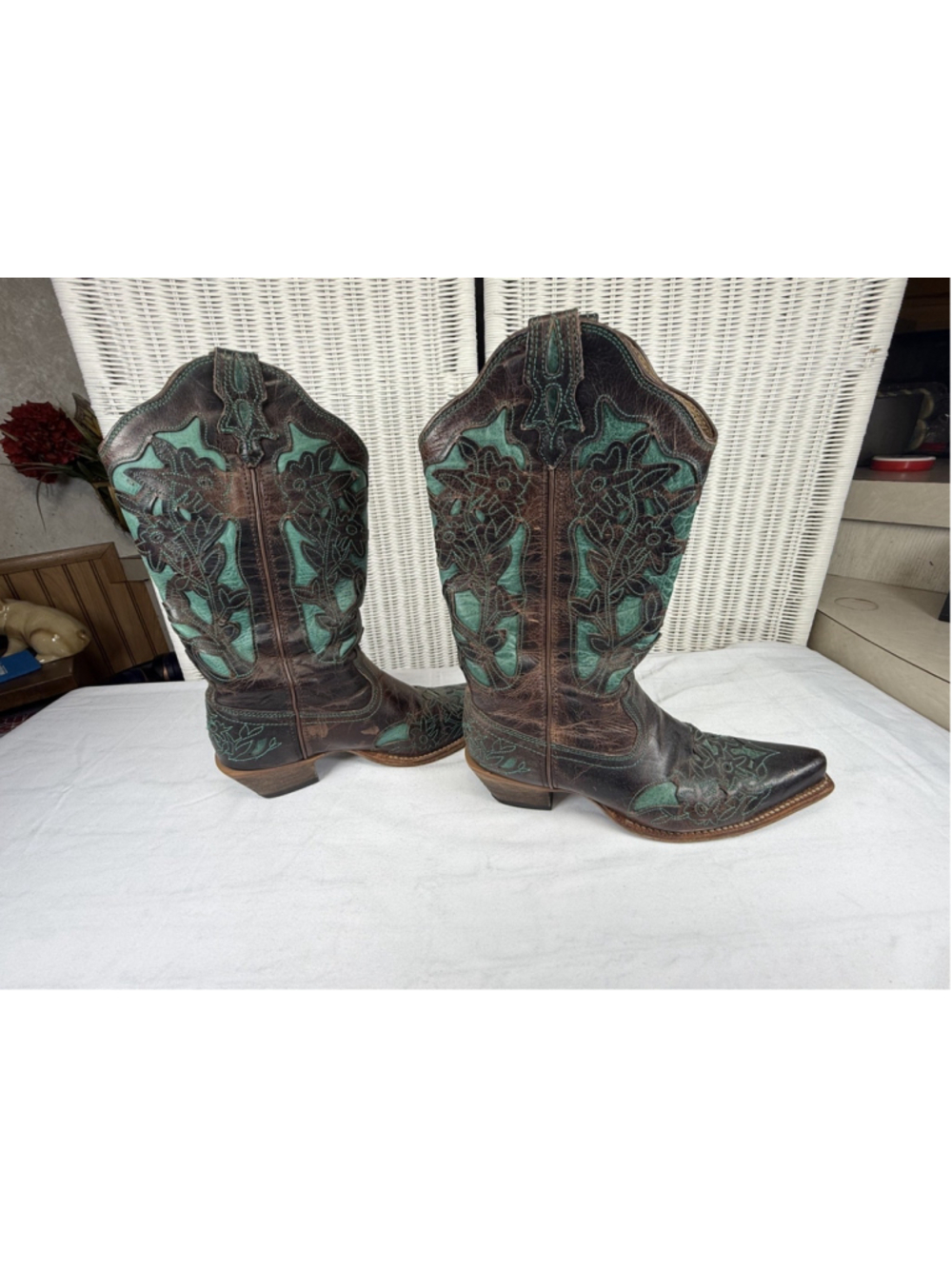Twisted X Cowboy Boots Women 8B Brown Turquoise Leather Inlay Western Snip Toe
